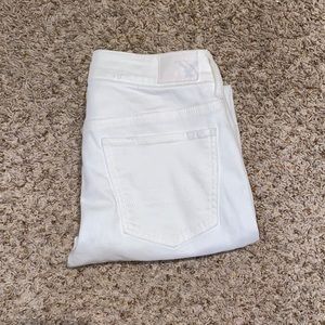 White American eagle mom jeans